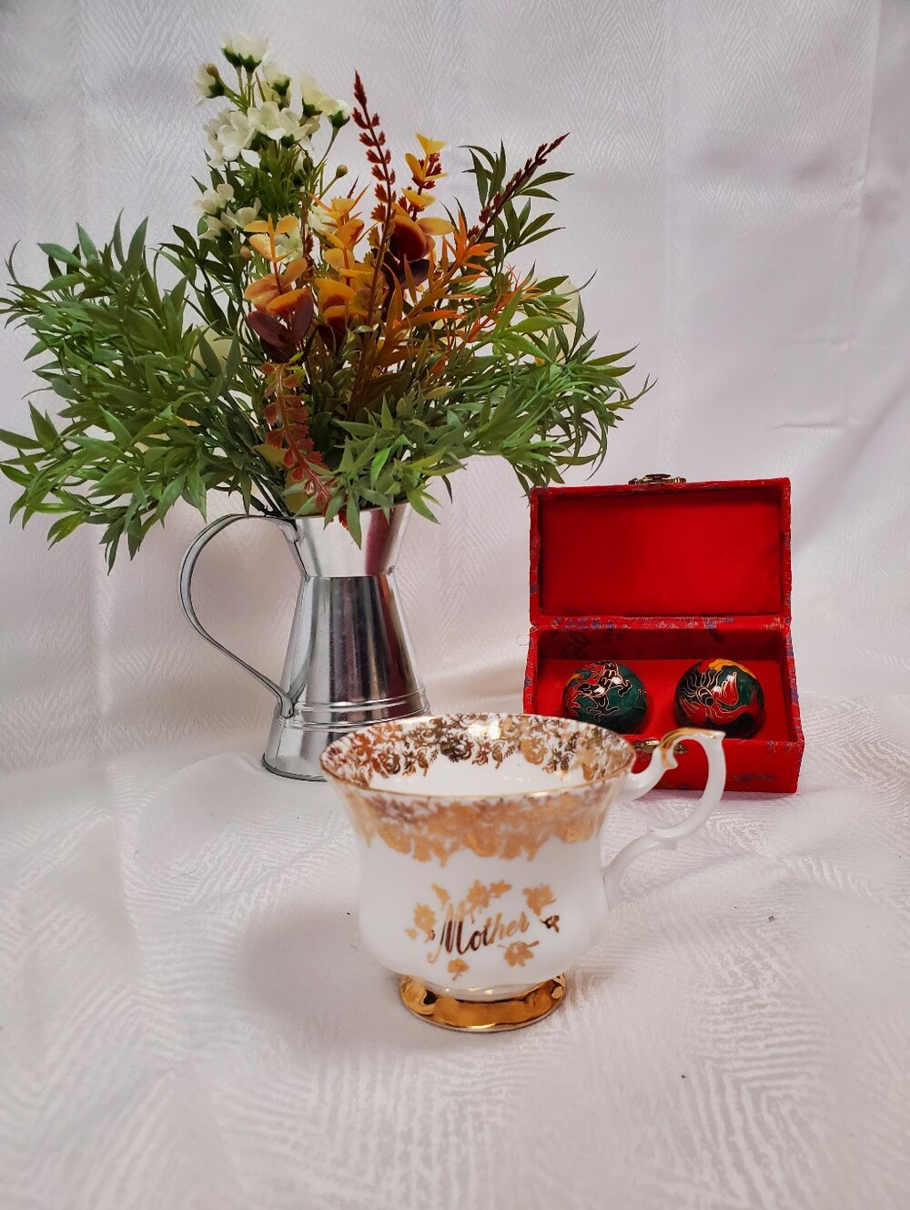 Elegant White and Gold 'Mother' Porcelain Teacup